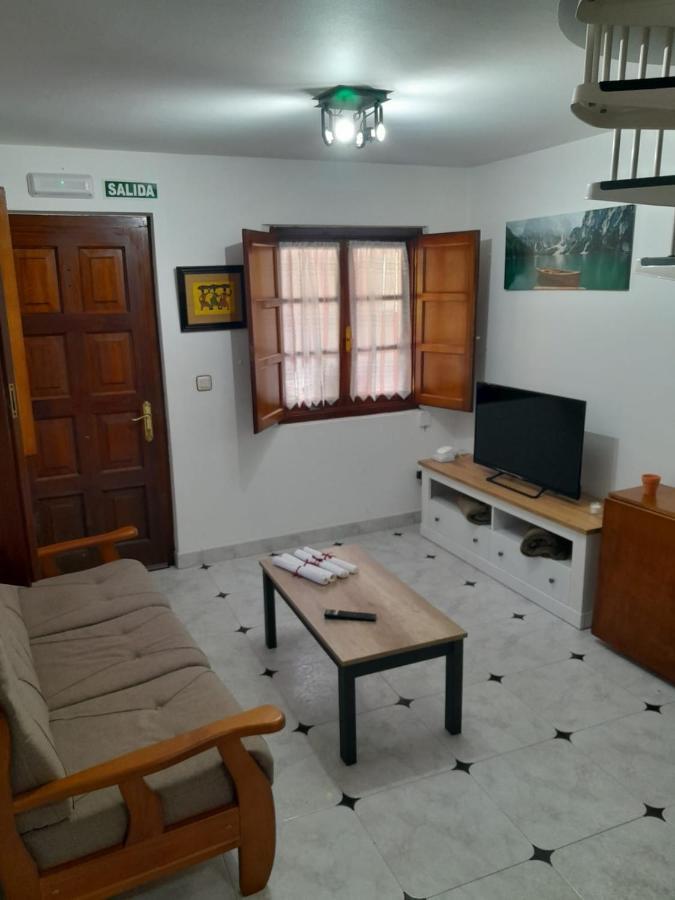 La Carlota Villa Llames de Pria Exterior photo